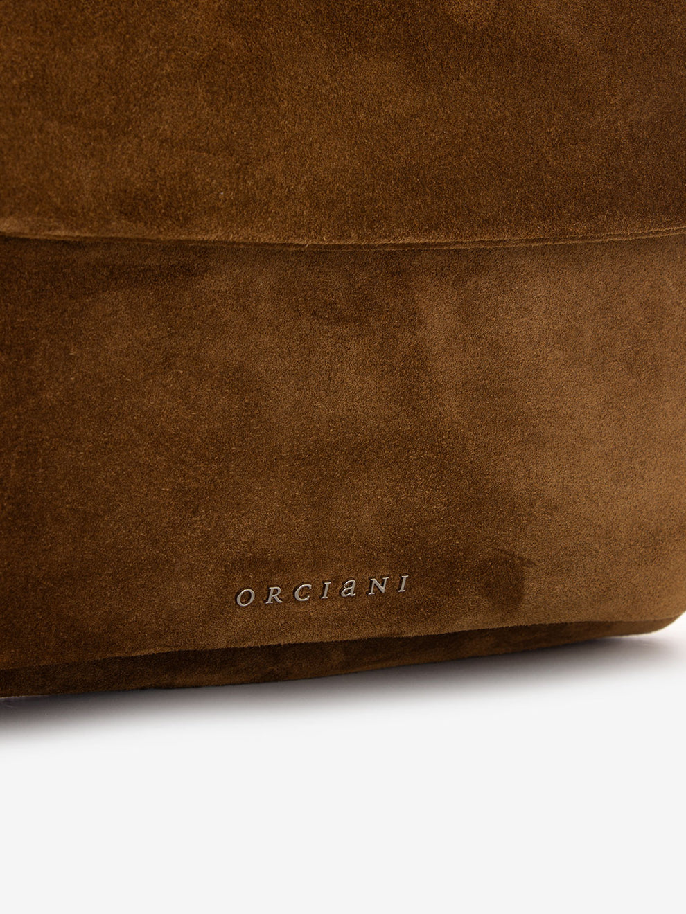 Diana bag in peach saddle leather