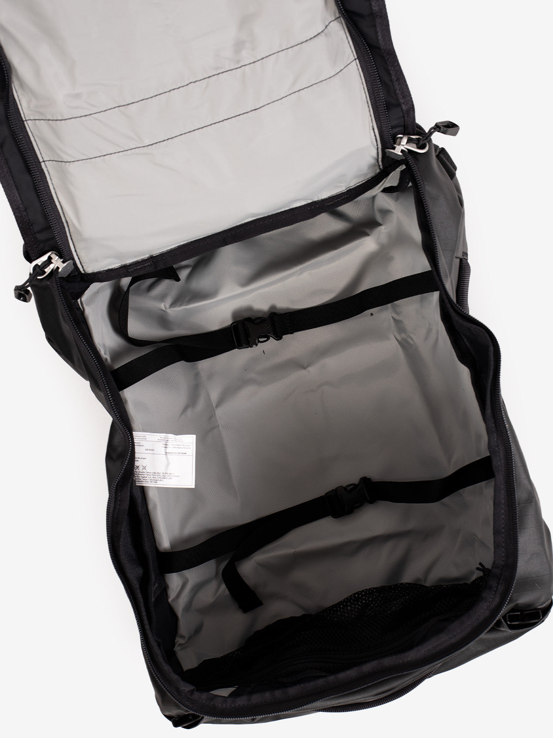 Transporter™ Duffel 30 raven black