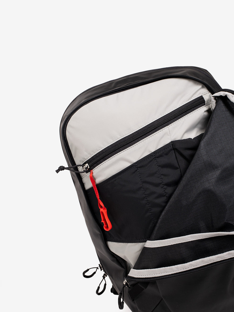 Transporter Panel Loader Raven 20L black