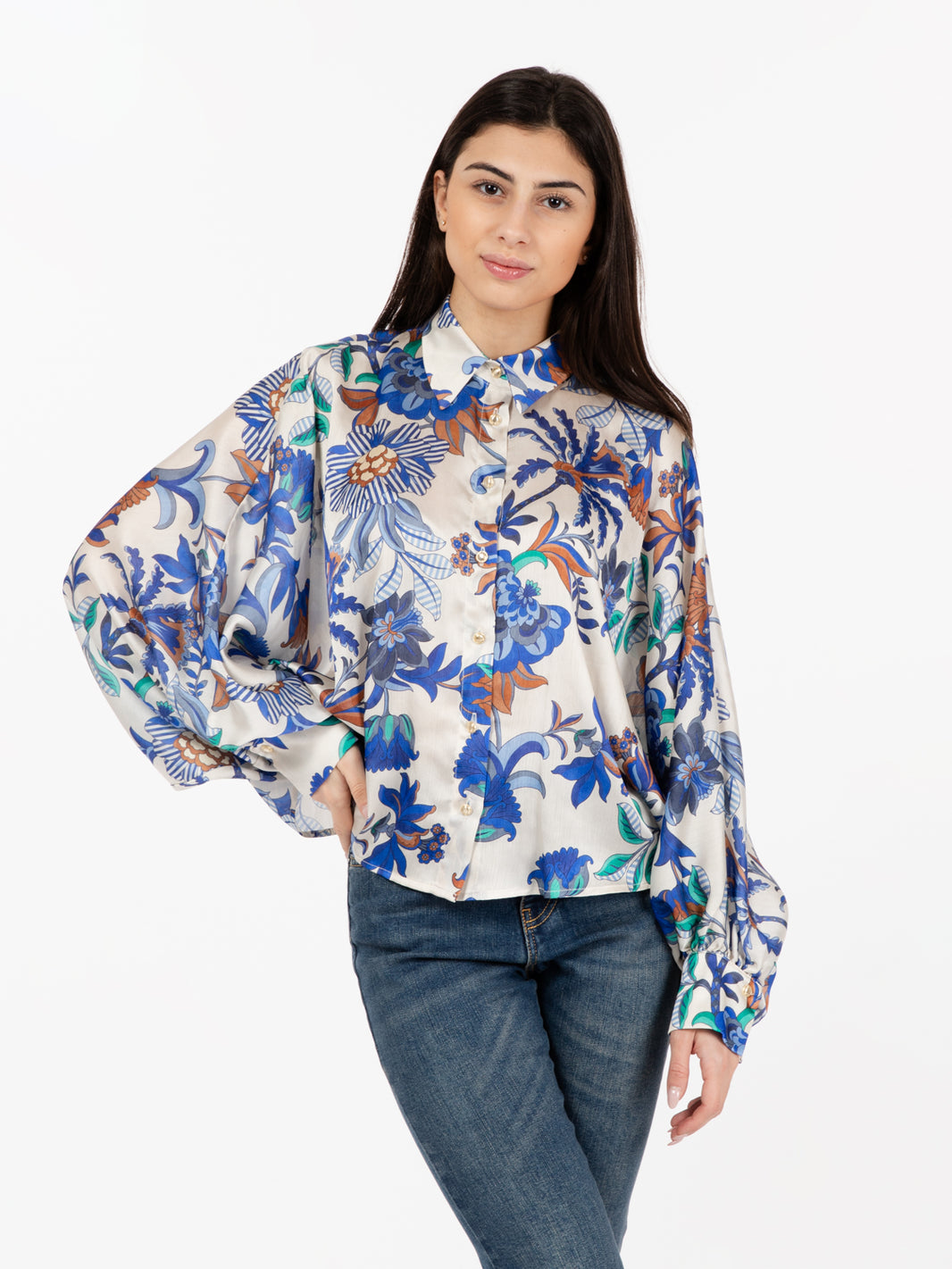 Blue/multicolor floral patterned shirt