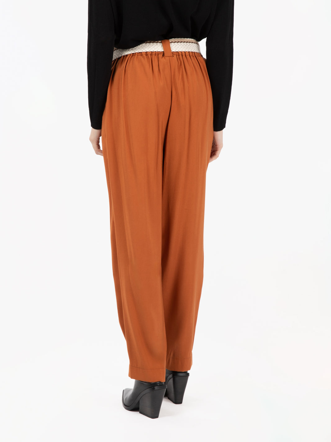 Carrot fit tile pants