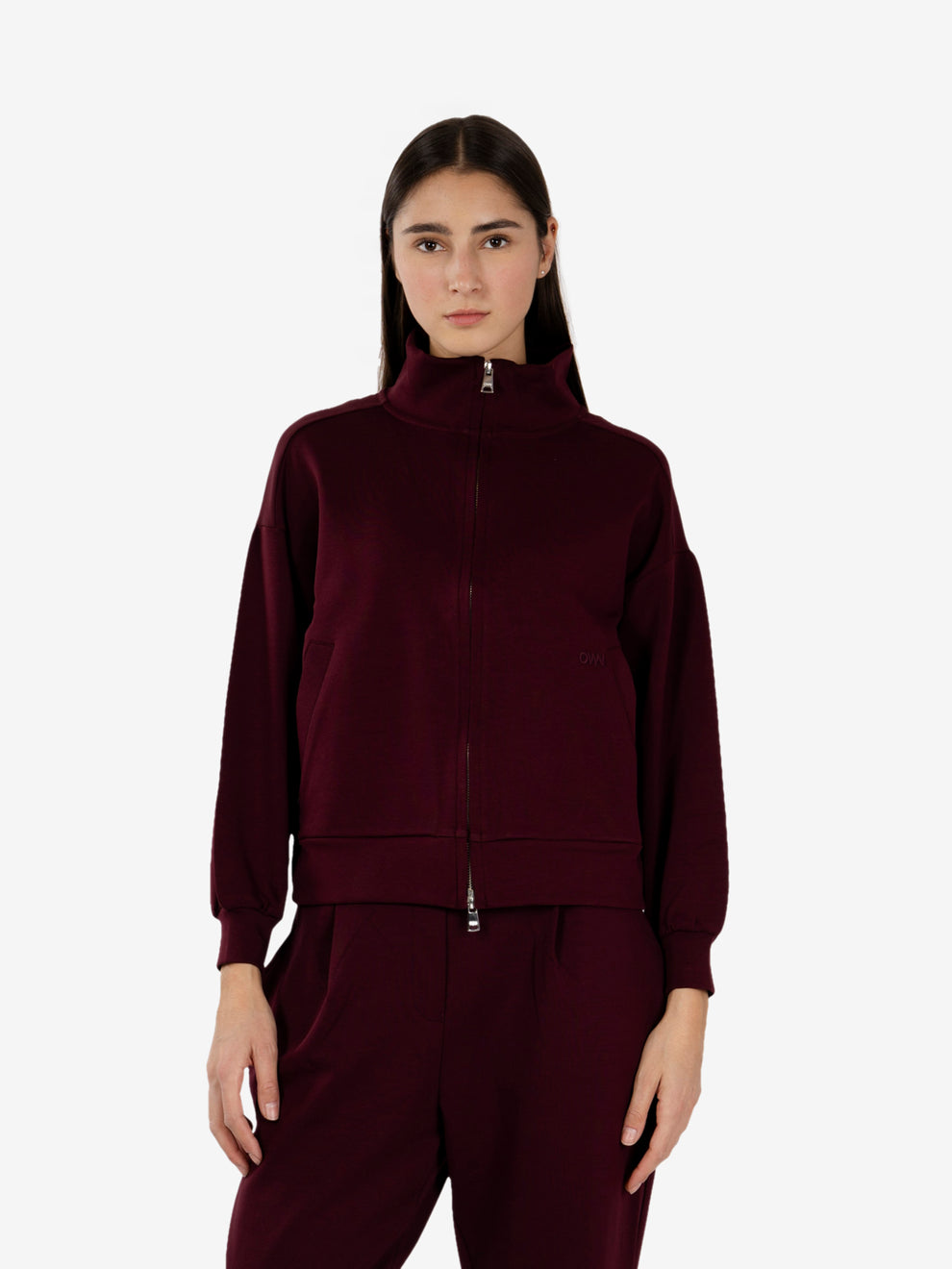 Burgundy turtleneck sweatshirt with zip