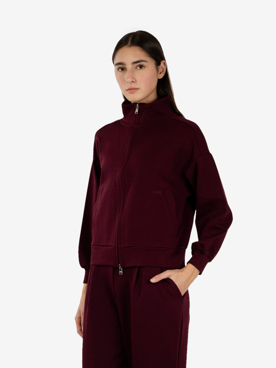 Burgundy turtleneck sweatshirt with zip