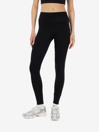Black sports leggings