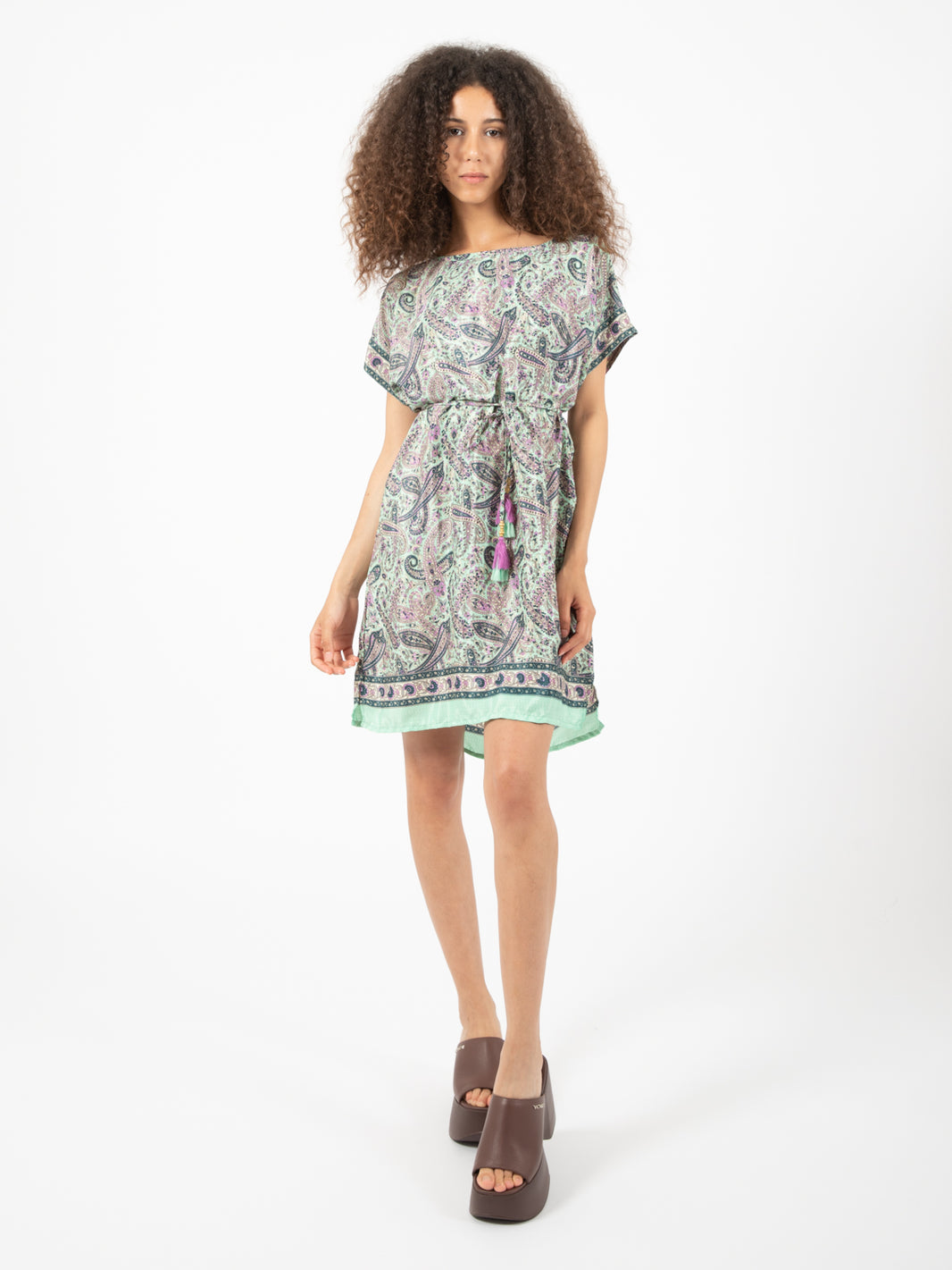 Green/multicolor paisley print short dress