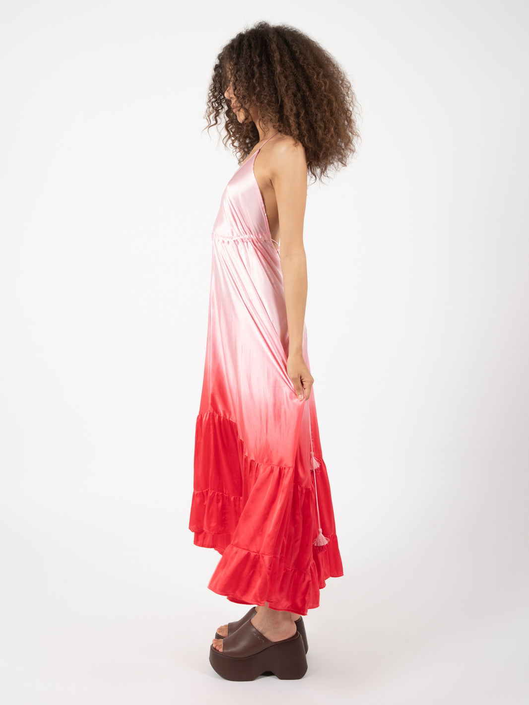Long dress with coral ruffles