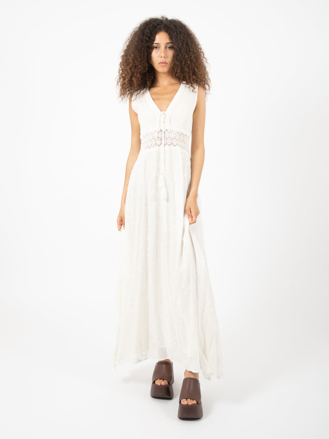 Long dress with white embroidery
