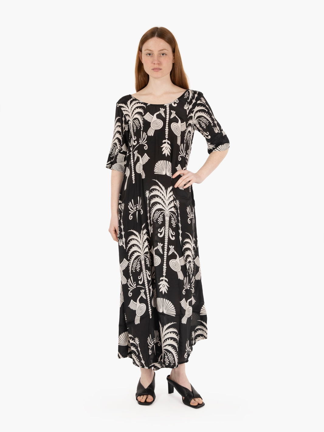 Long dress short sleeve black print