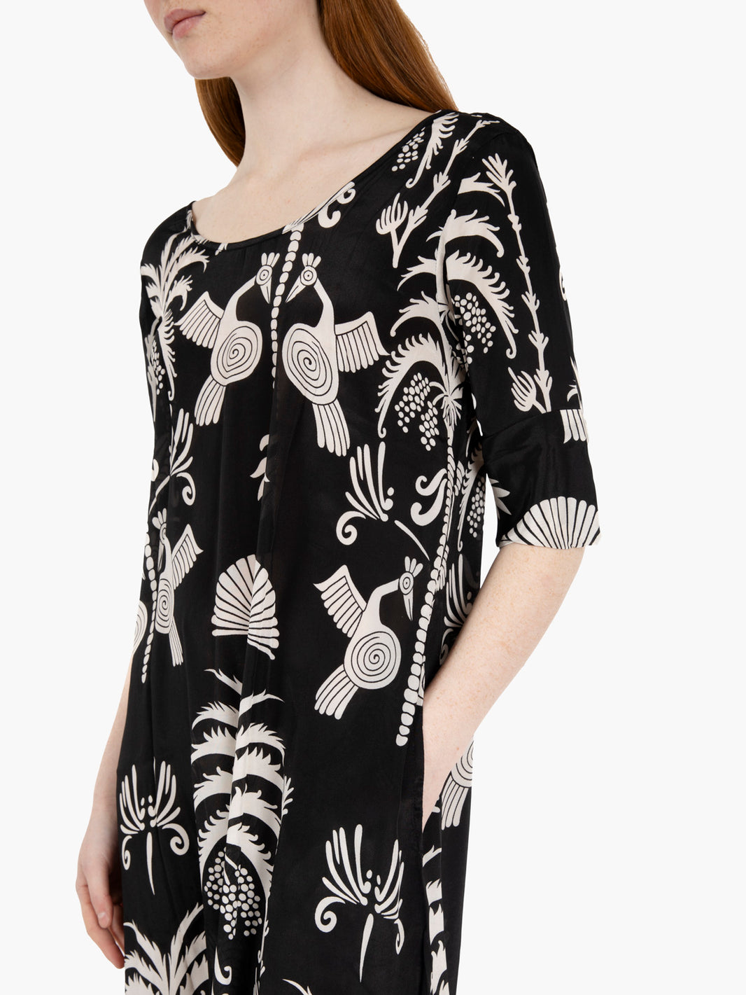Long dress short sleeve black print