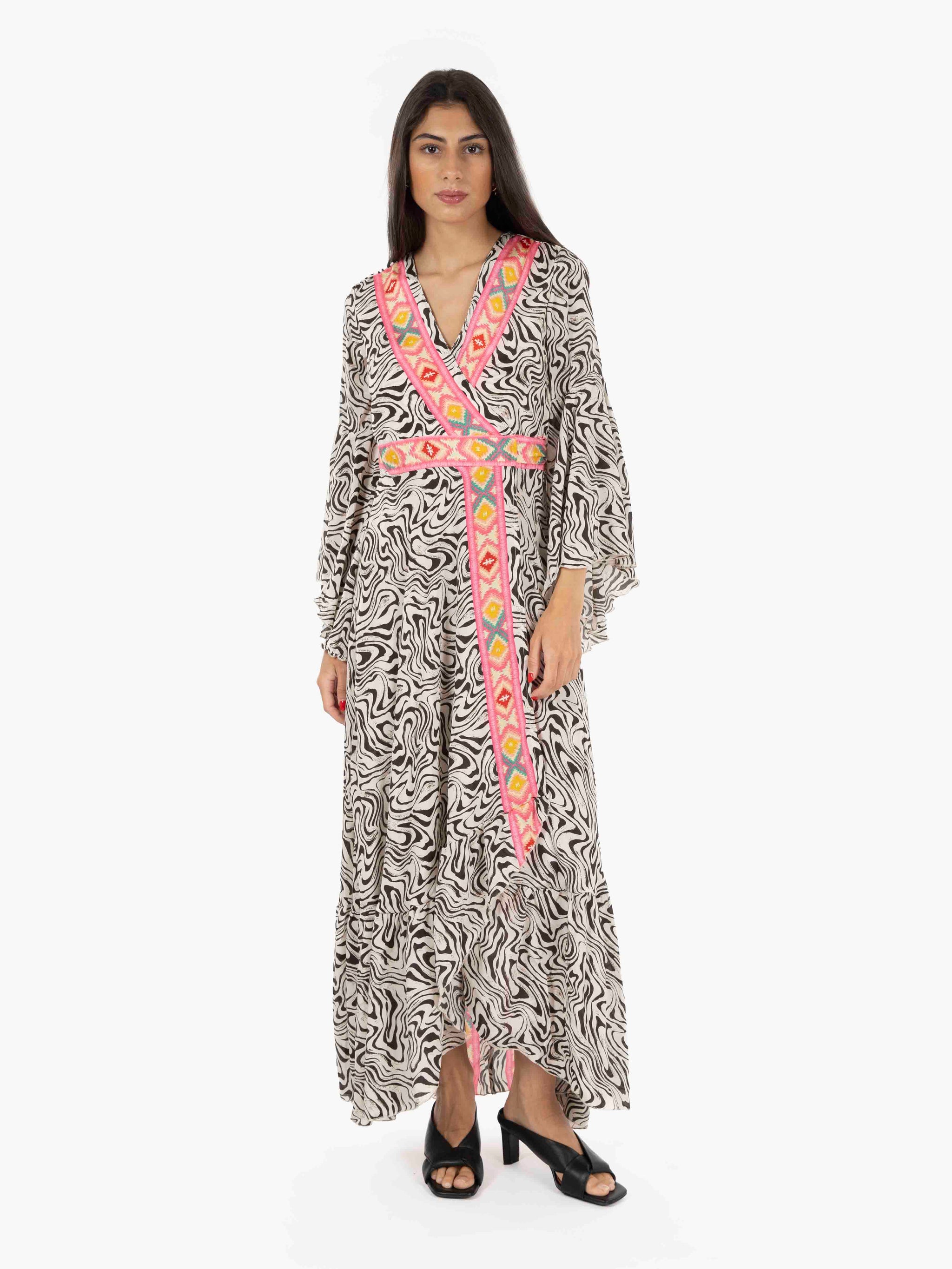 Long dress with ruffled sleeves and zebra print / fuchsia