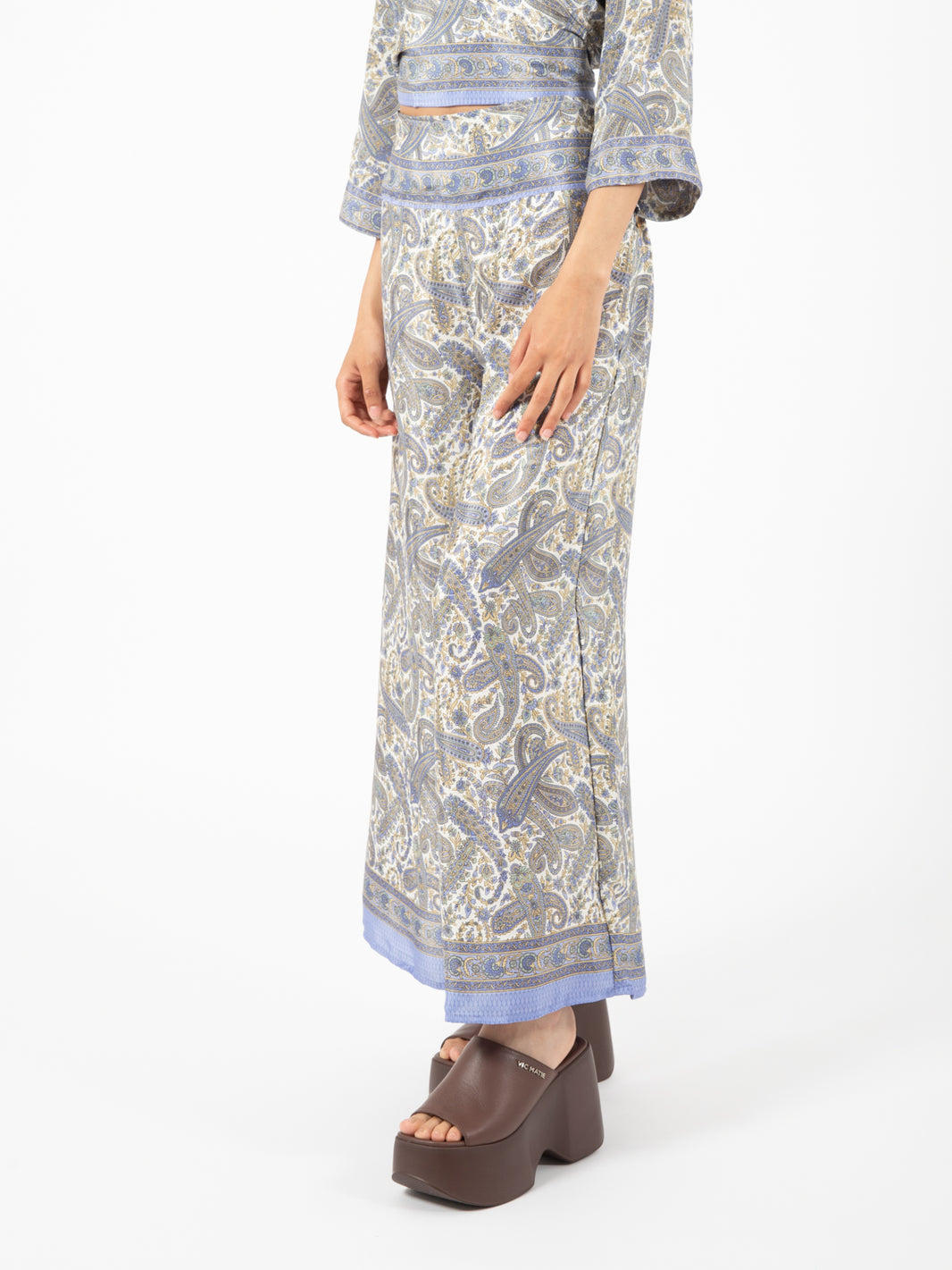 Palazzo trousers with paisley print blue / multicolor
