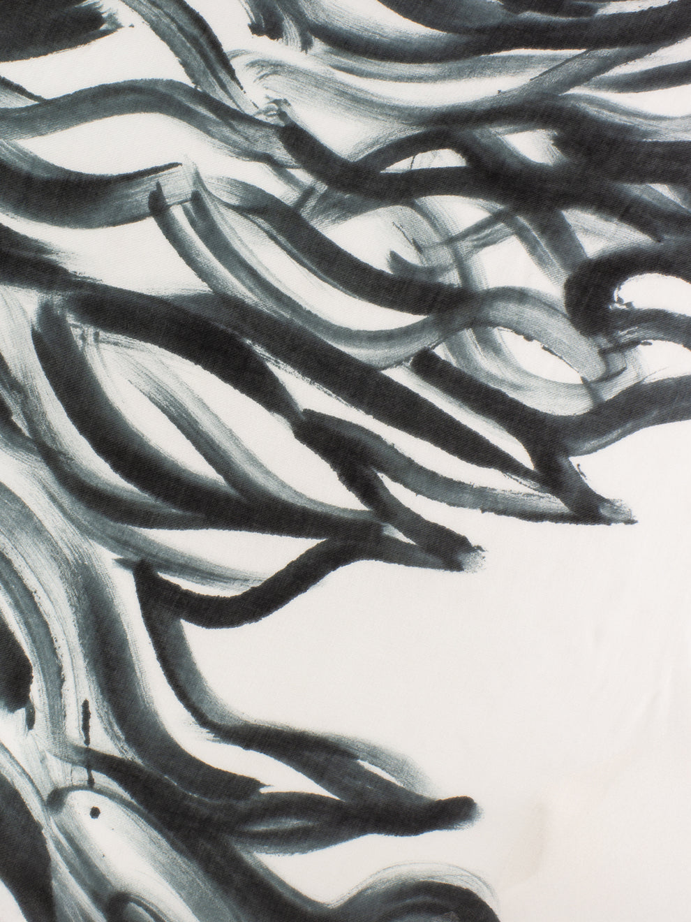 DELICETO_01 BLACK AND WHITE EMBROIDERED SCARF