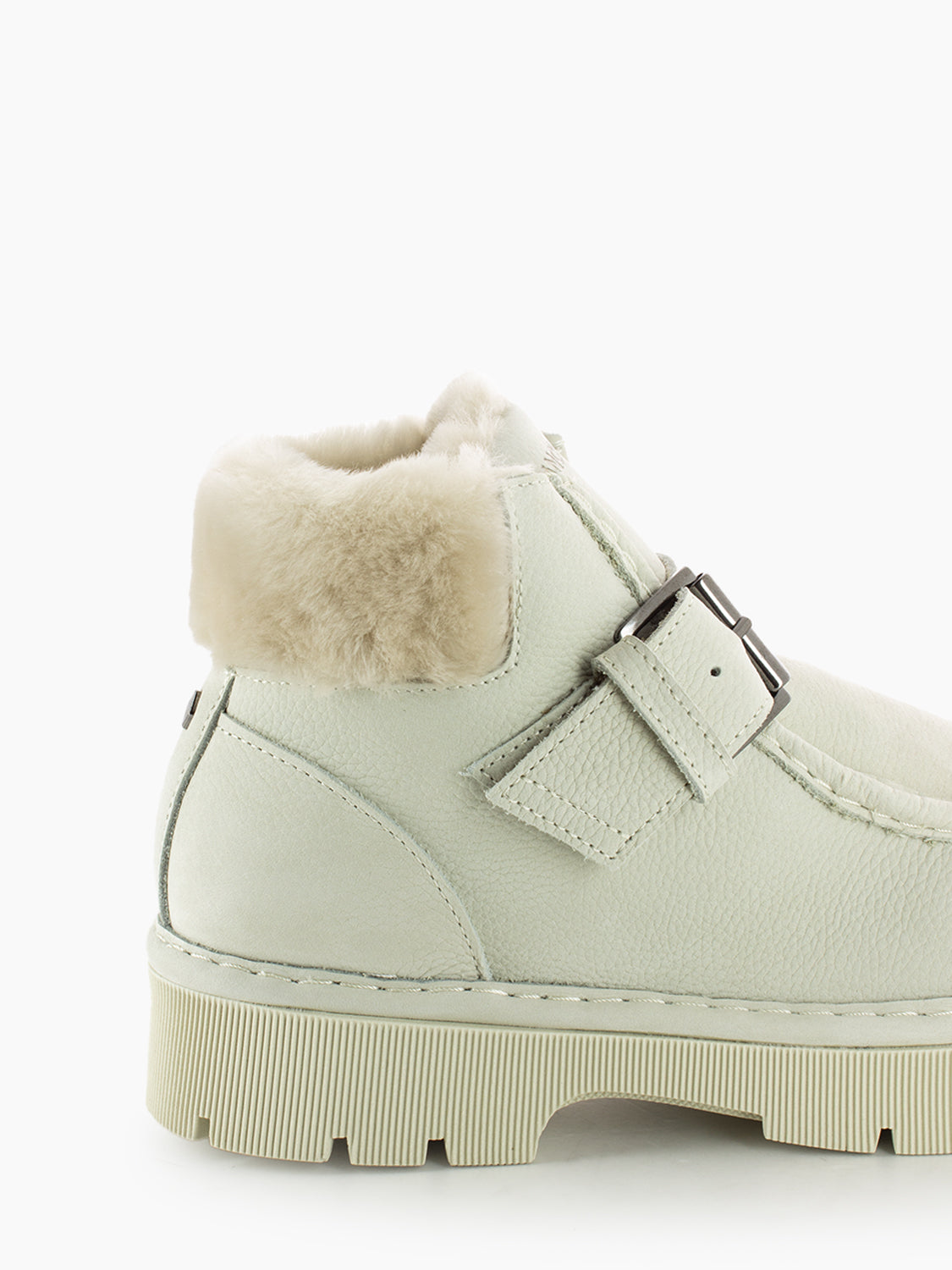 Ankle strap boot nubuck ivory
