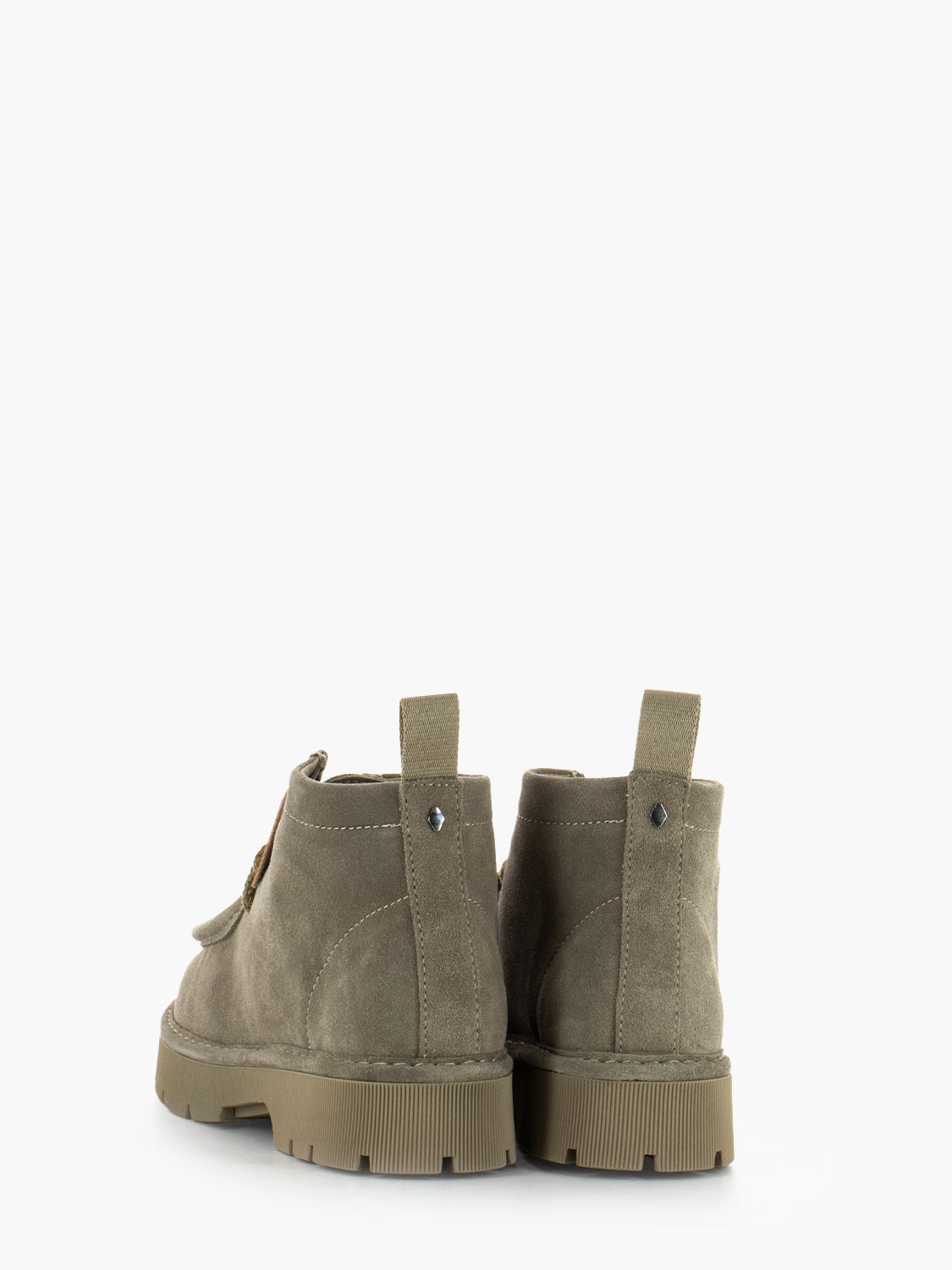 P99 ankle boot in suede walnut