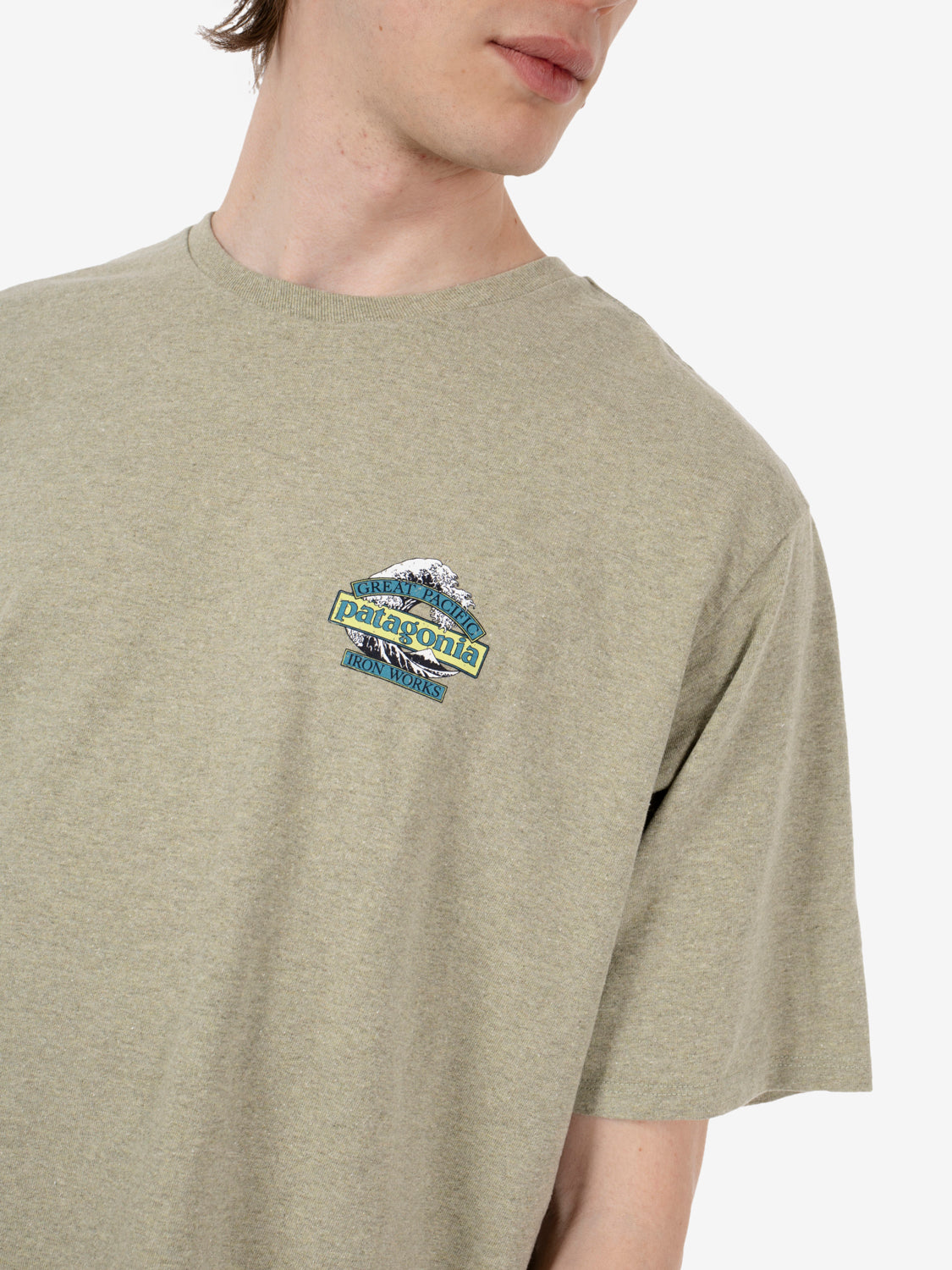 M'S Great Waves Responsibili tee gumtree green