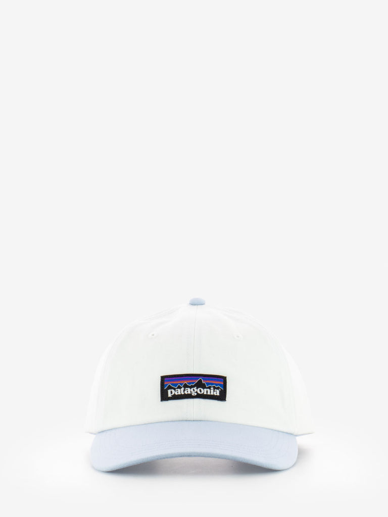 PATAGONIA - P-6 Label Trad Cap birch white / fleck blue