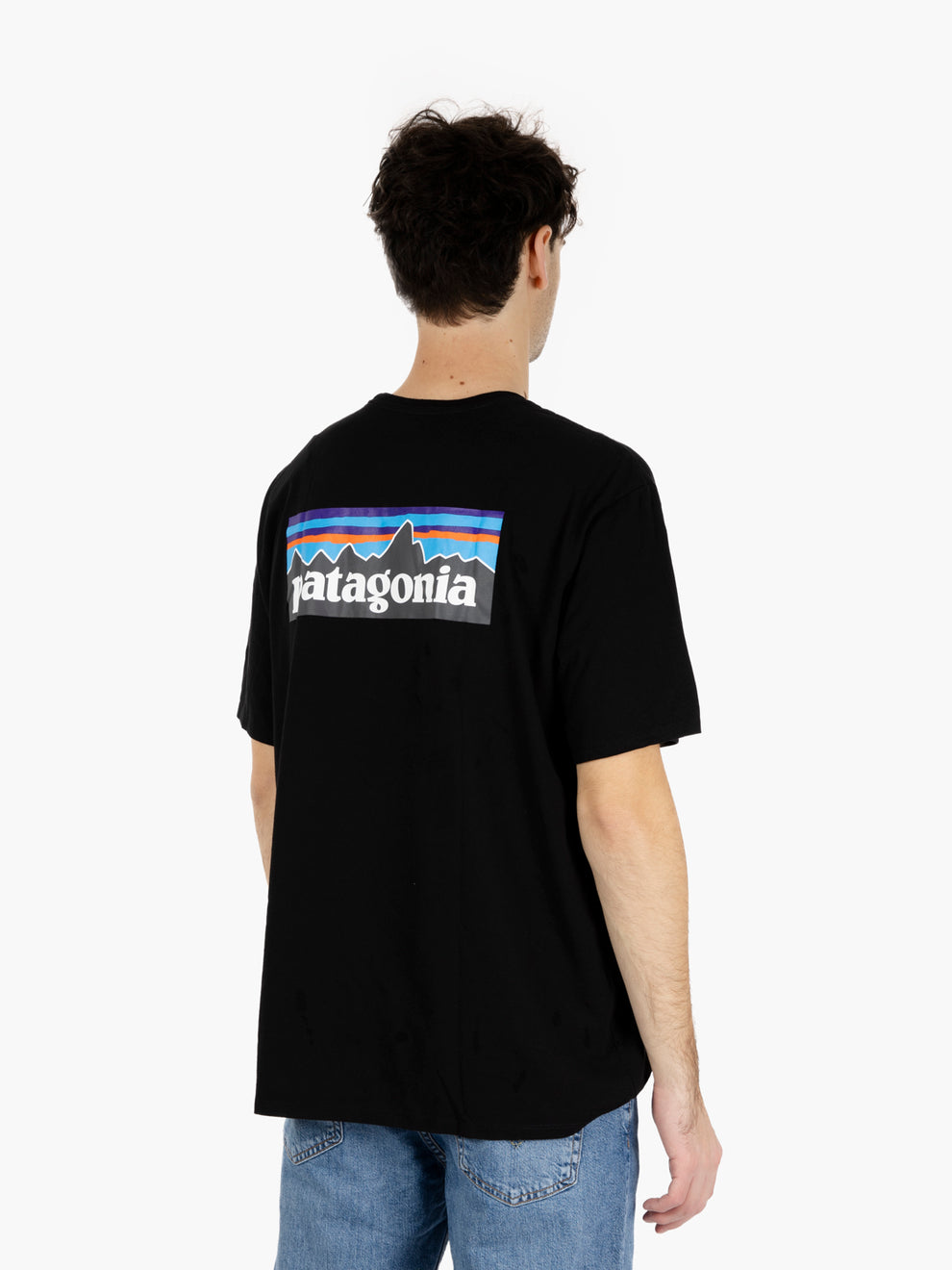 P-6 logo responsibili tee black