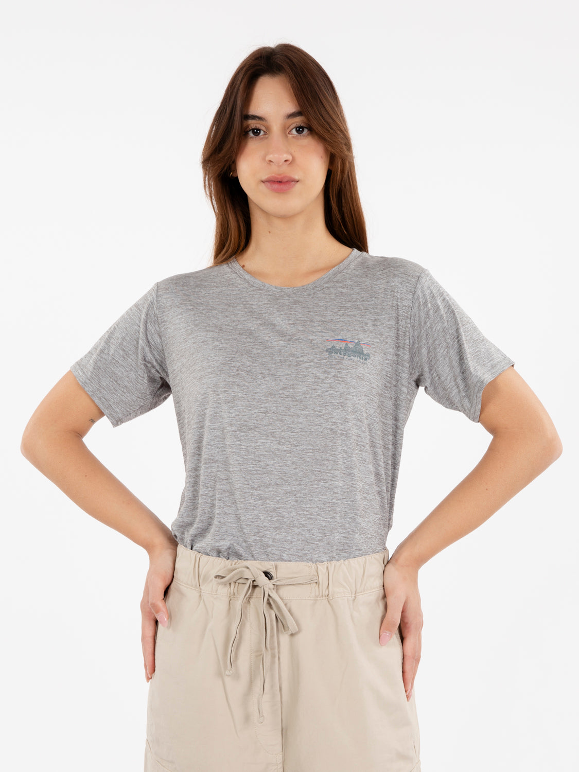 T-shirt Capilene Cool Daily logo stampato grigio