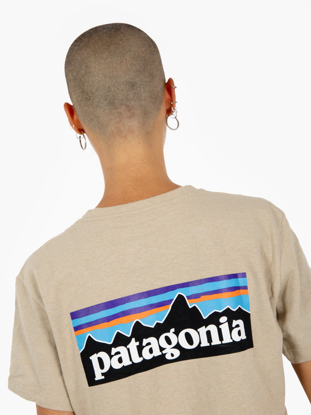 W'S P-& Logo Responsibli-tee pumice