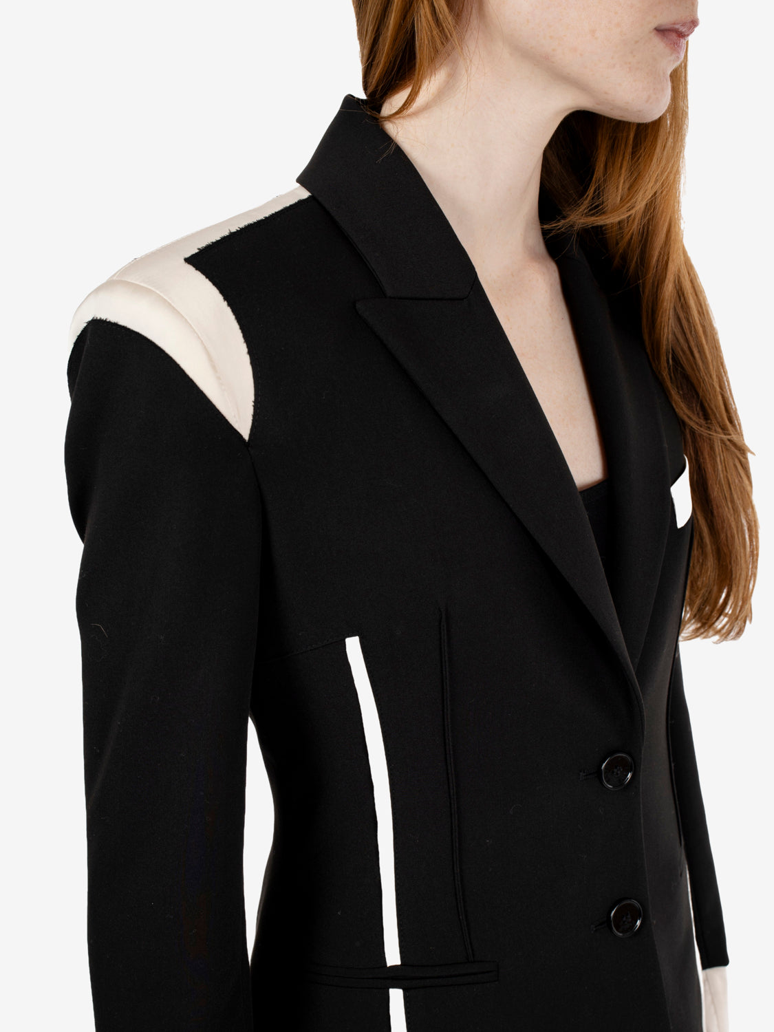 Black/warm ivory blazer