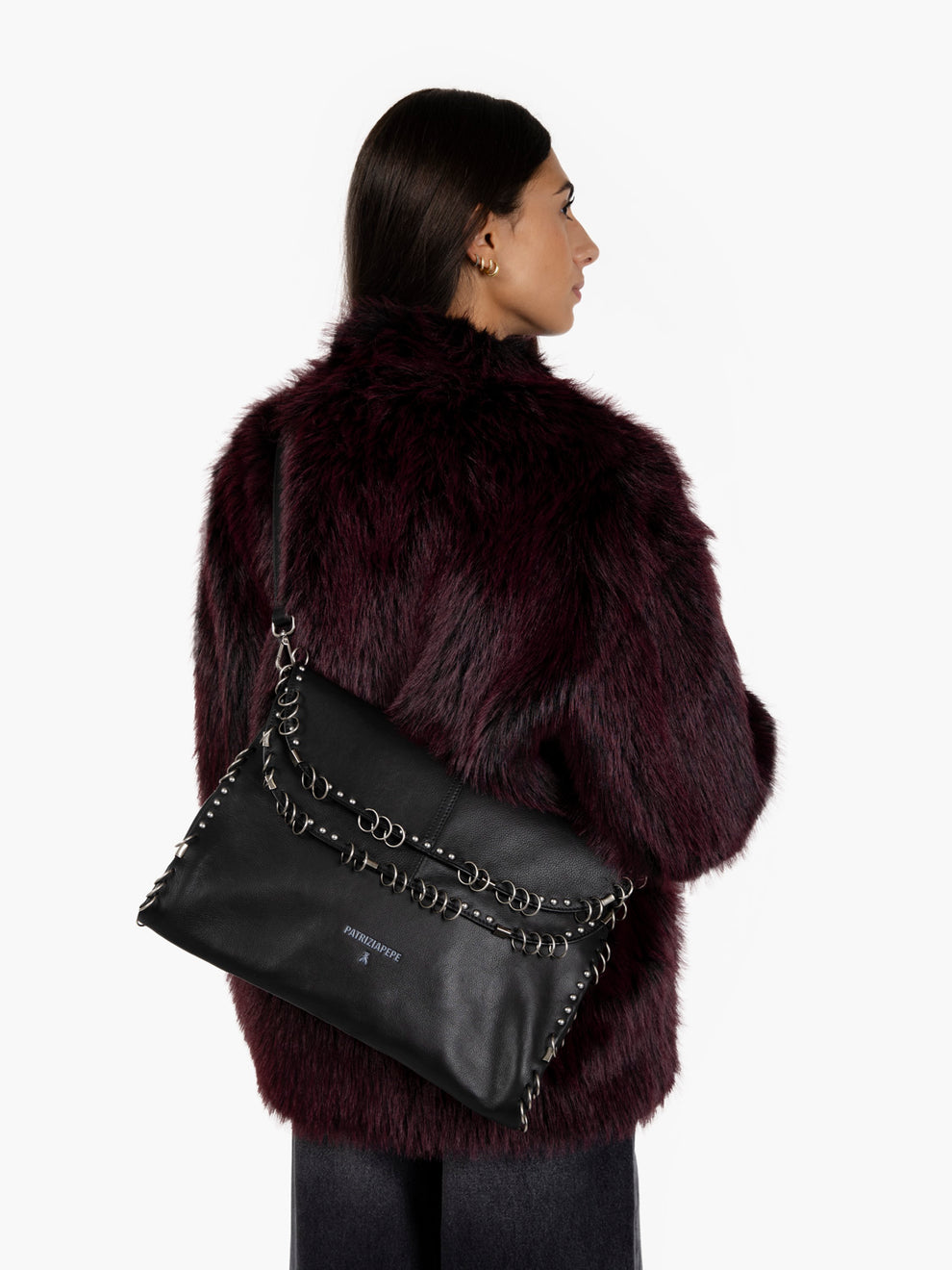 Borsa Radical Boho con piercing nera
