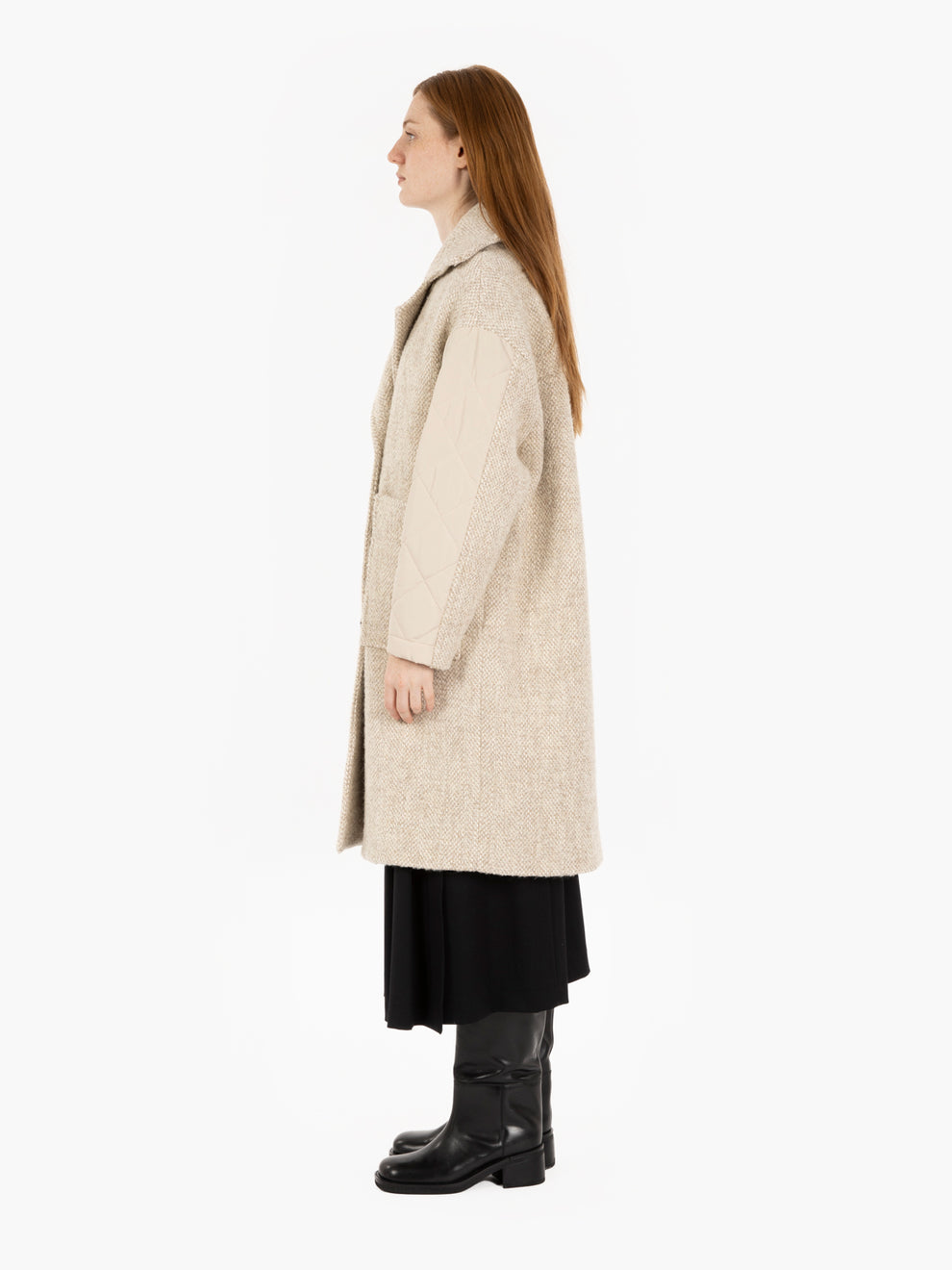 White / greige egg-shaped coat