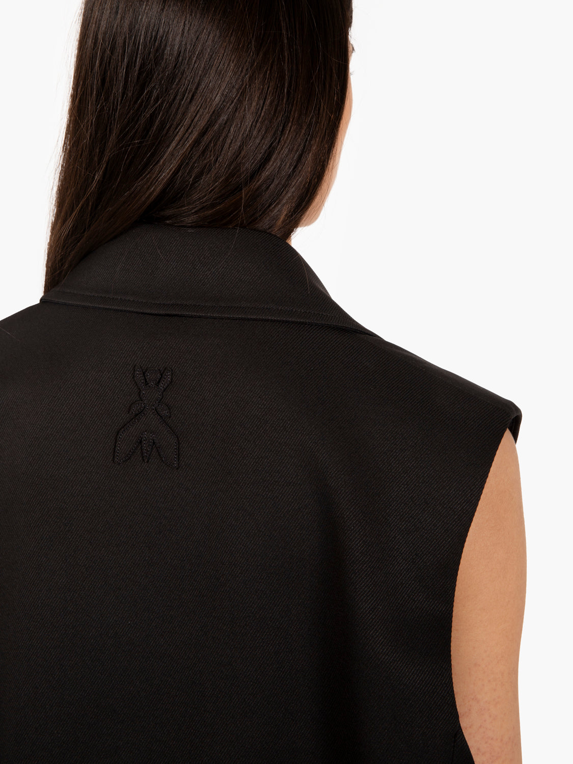 Gilet over nero