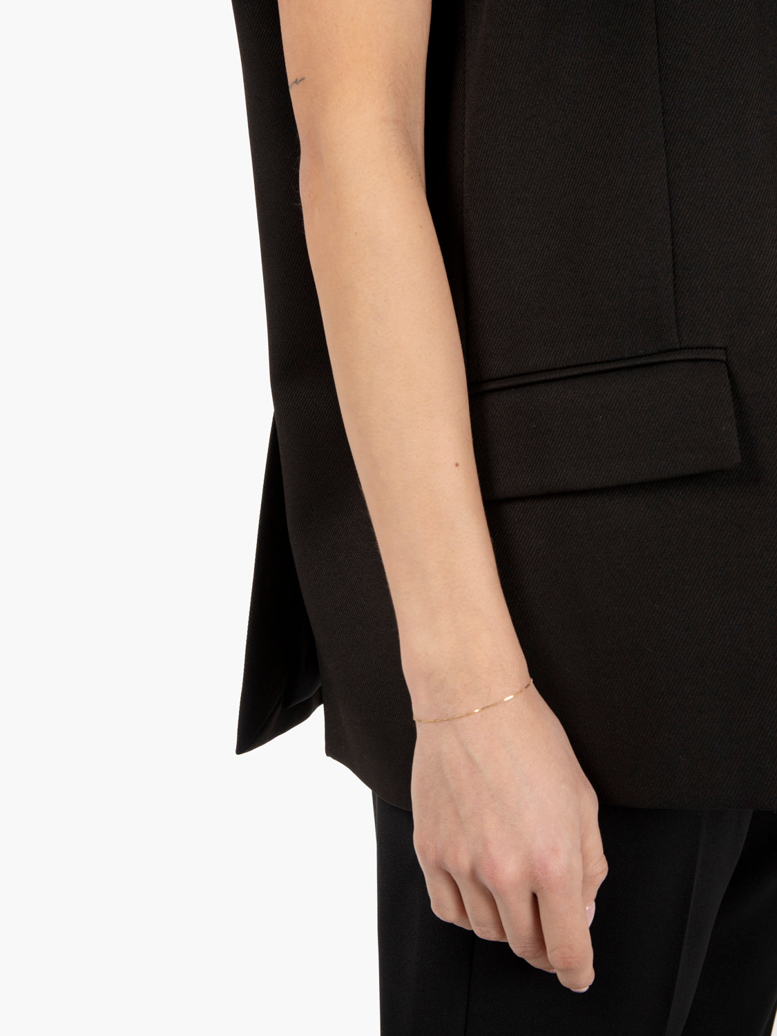 Gilet over nero