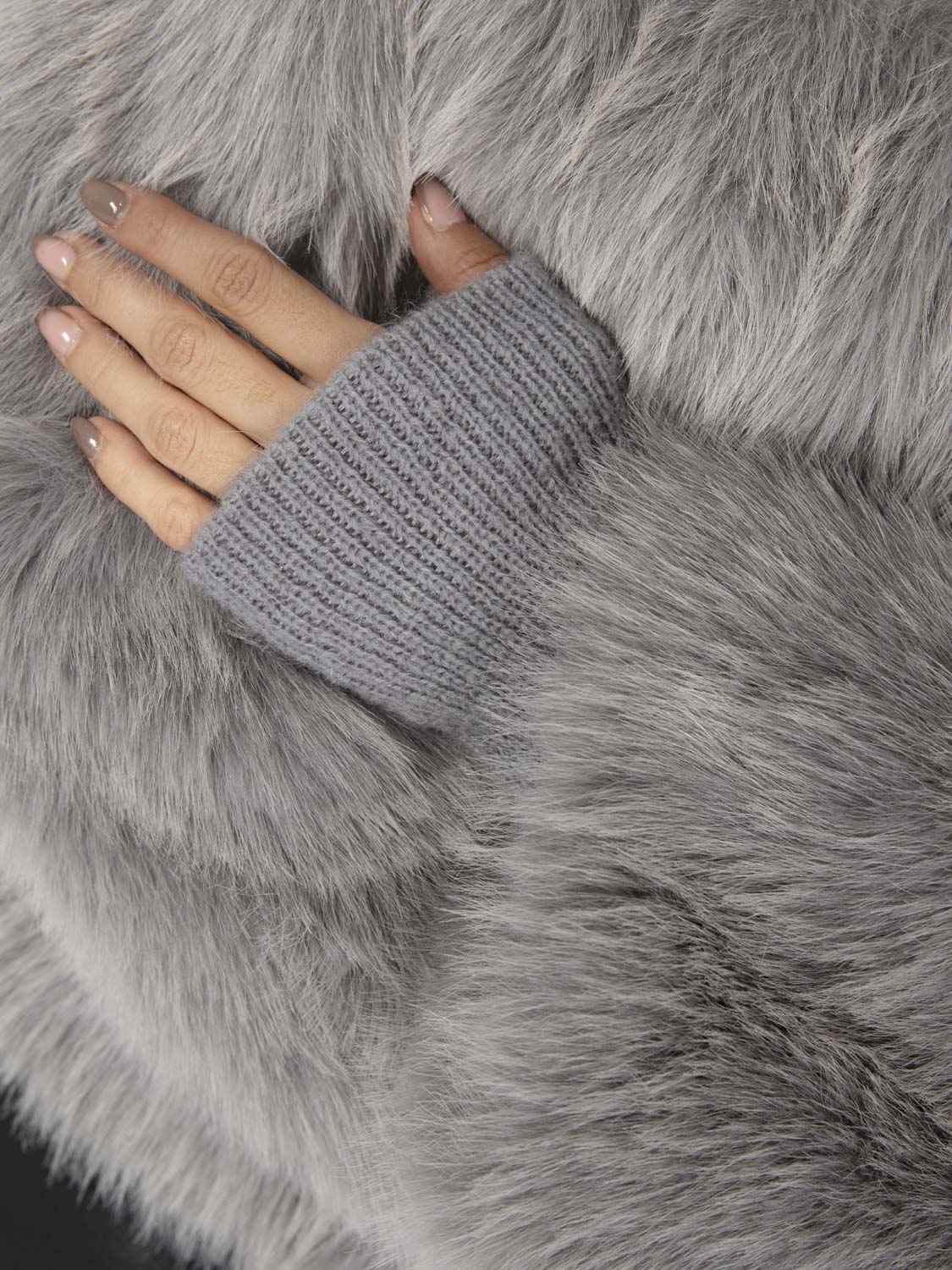 Fluffy mystery grey short jacket 