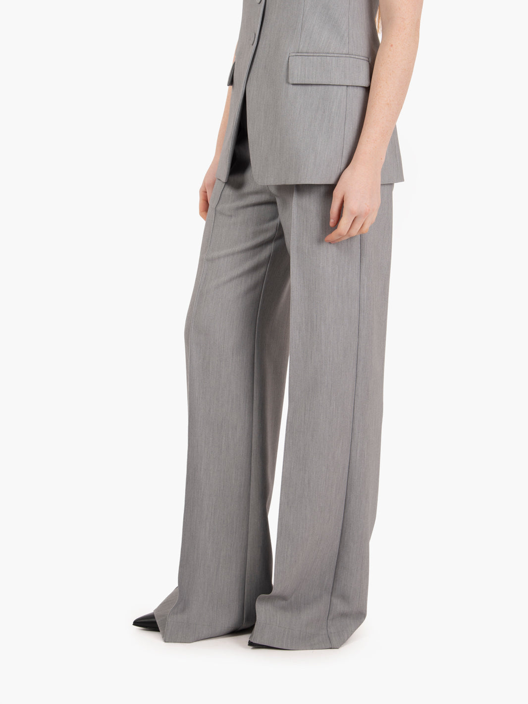 Pantalone palazzo grigio