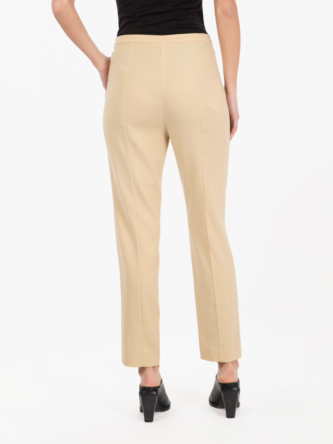 Pantaloni a sigaretta Essential beige
