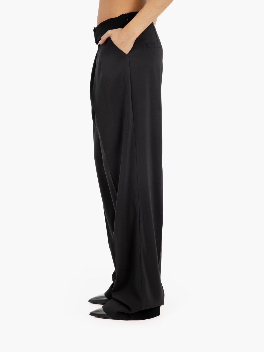 BLACK PLEATED TROUSERS 8P0770/A6F5_K103