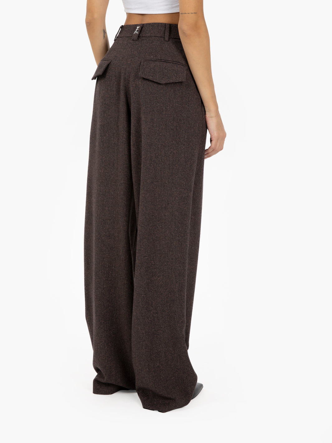 Pantaloni palazzo con pieghe warm beige