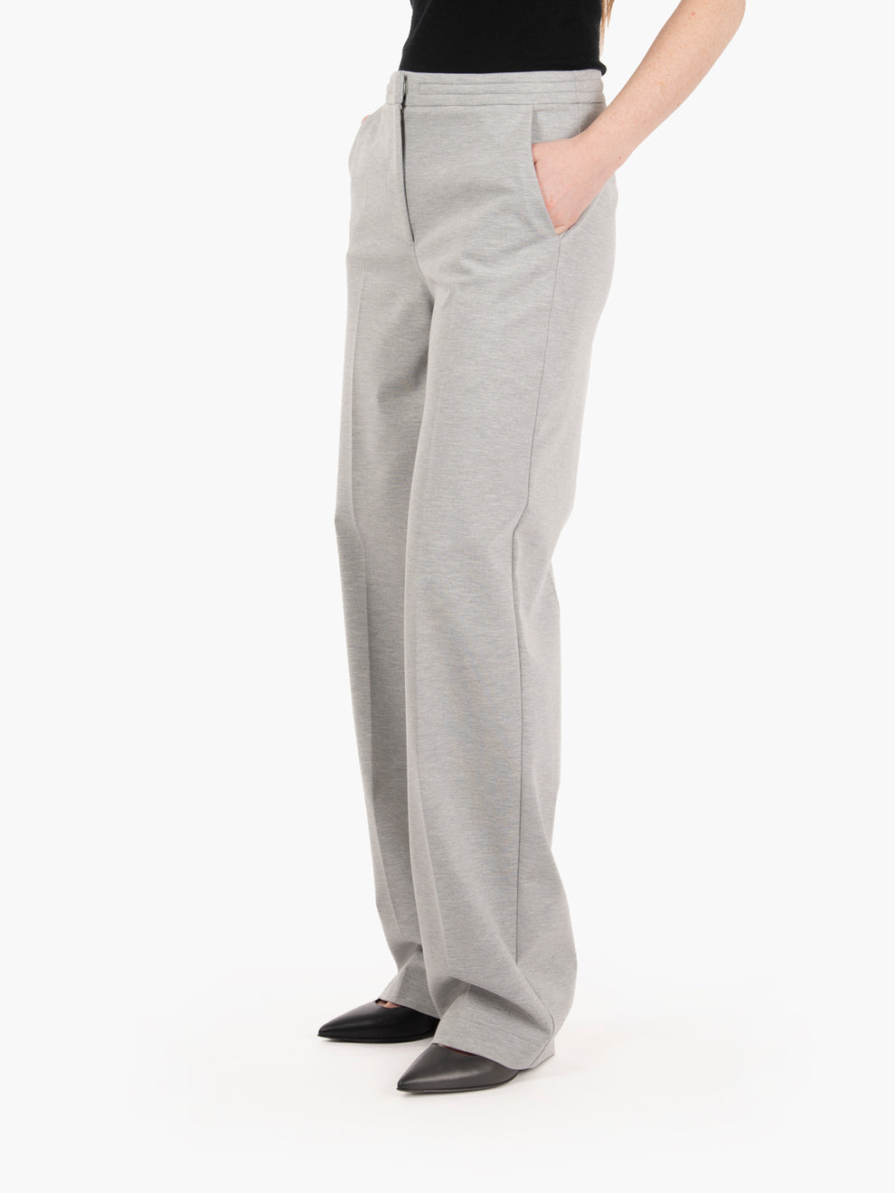 Grey cloth stitch trousers