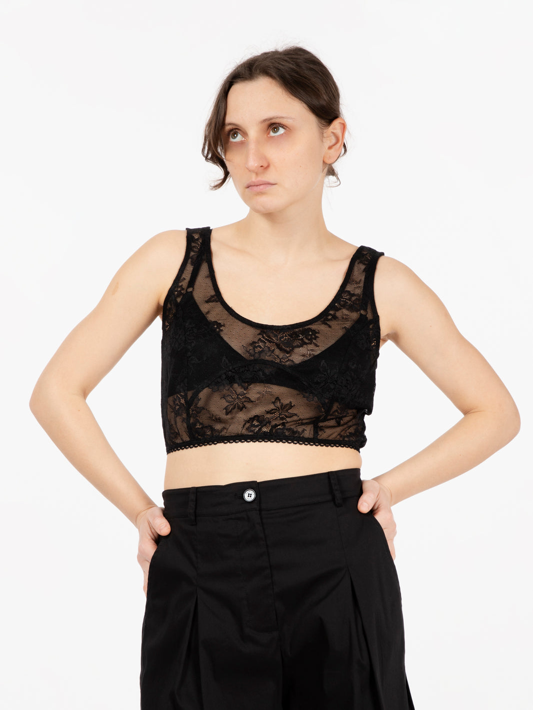 Top in pizzo stretch nero