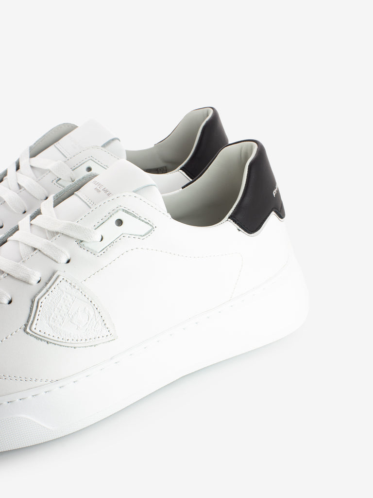 PHILIPPE MODEL - Temple low veau daim blanc / noir