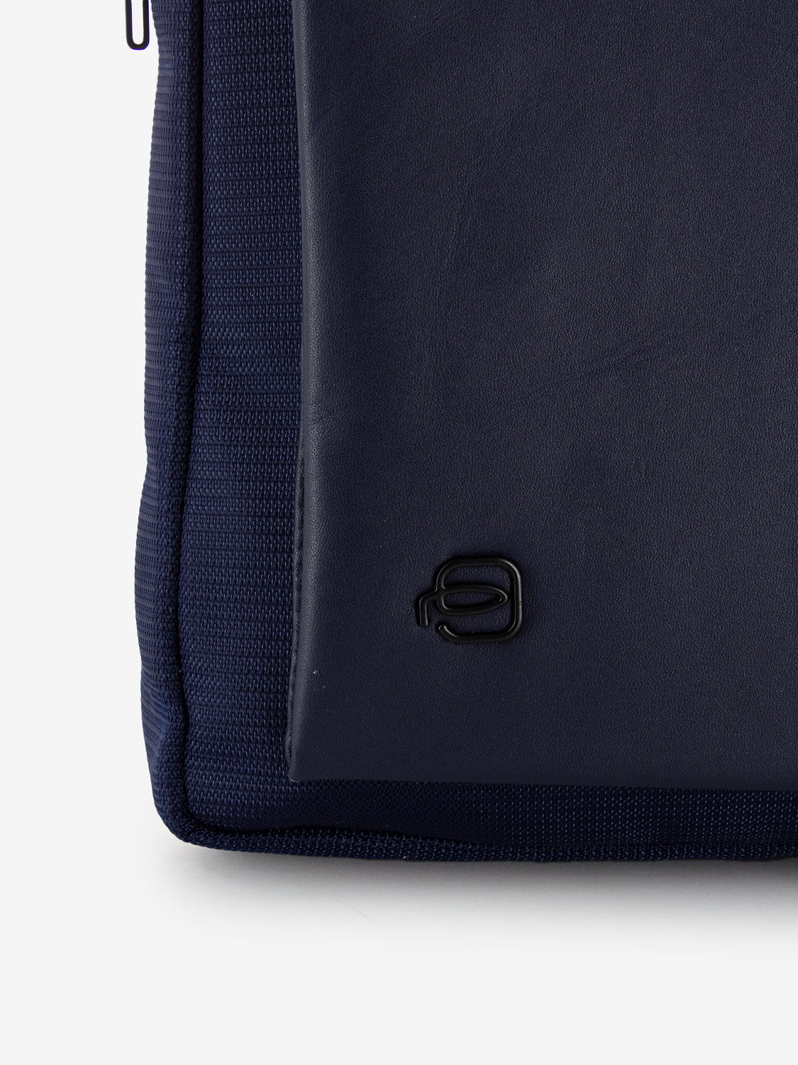Borsello in pelle e tessuto porta Ipad 11'' blu