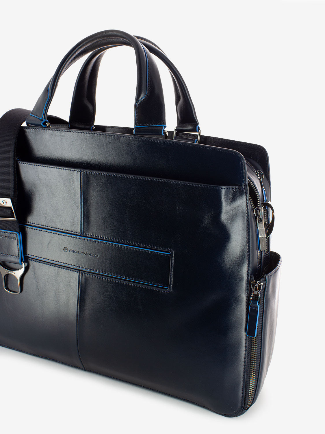 15.6'' laptop bag with two blue handles