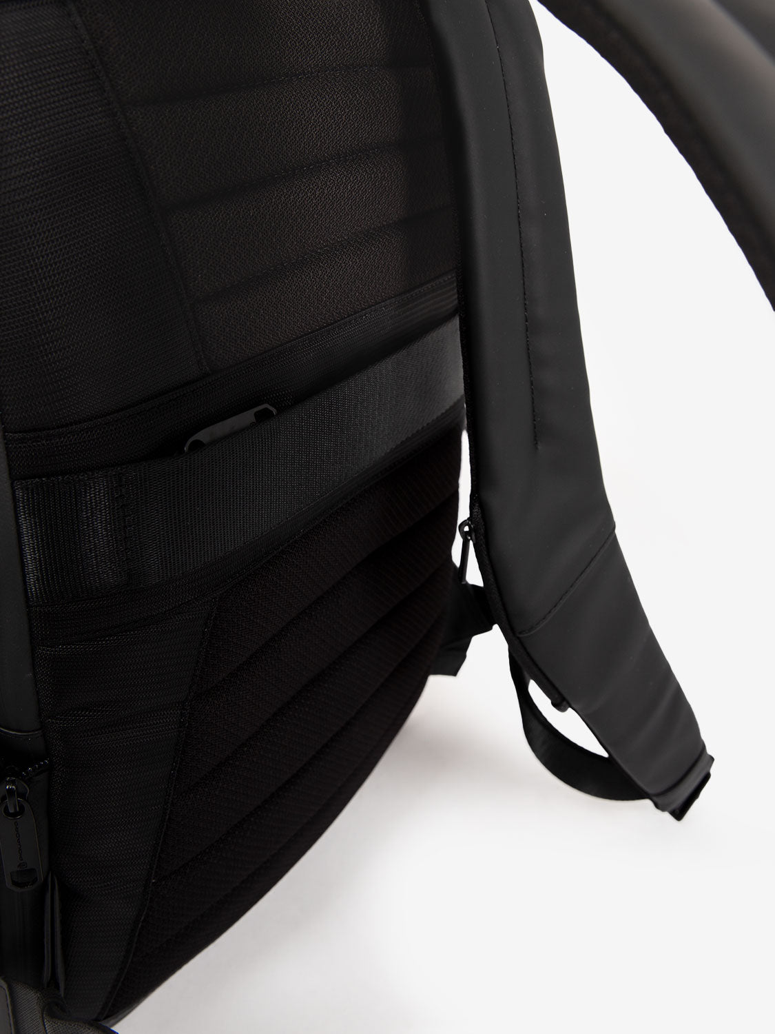 15.6'' Laptop Backpack with Two Compartments Black