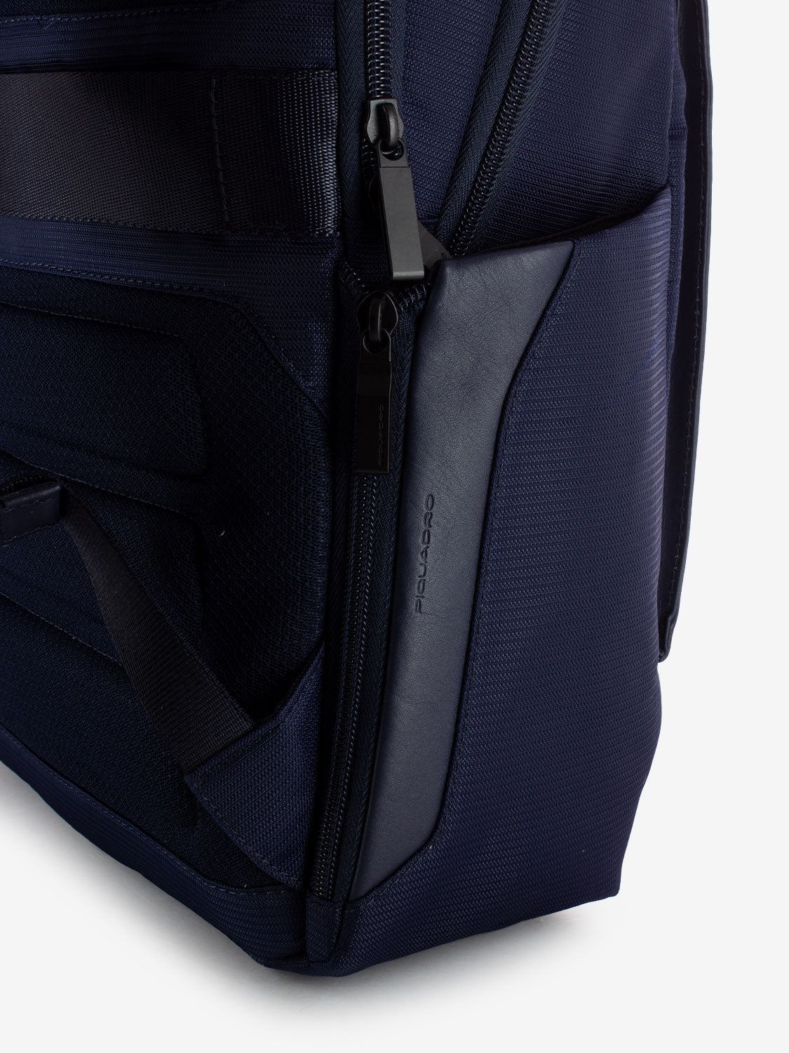 15.6 laptop backpack in blue leather and fabric