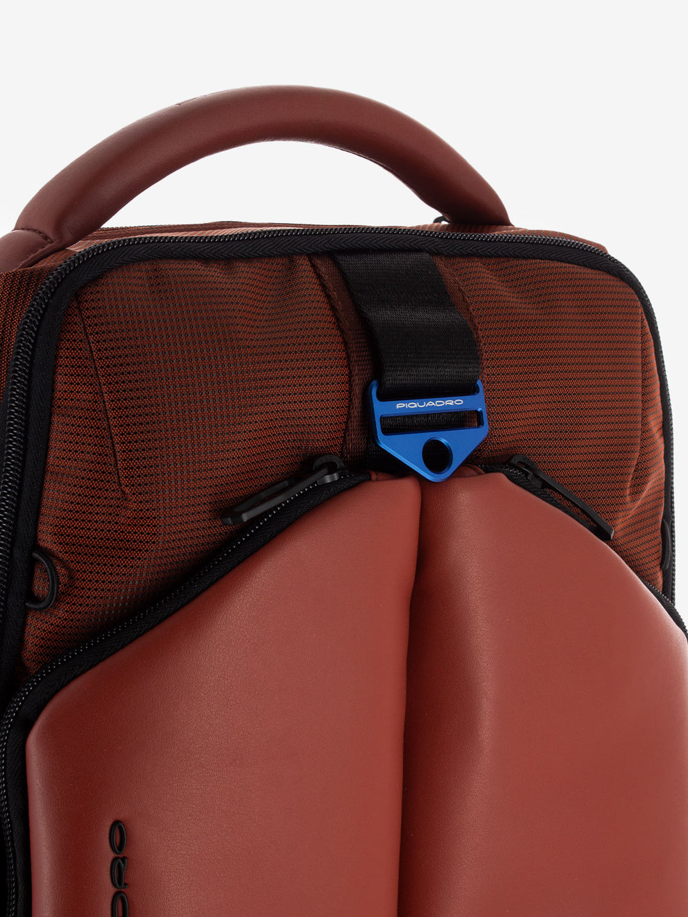 Zaino porta pc in tessuto e pelle vegana arancio