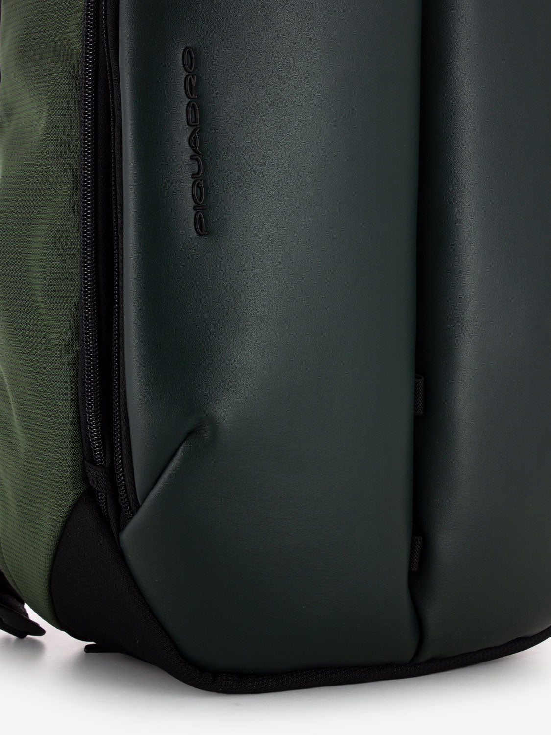 Zaino porta pc in tessuto e pelle vegana verde