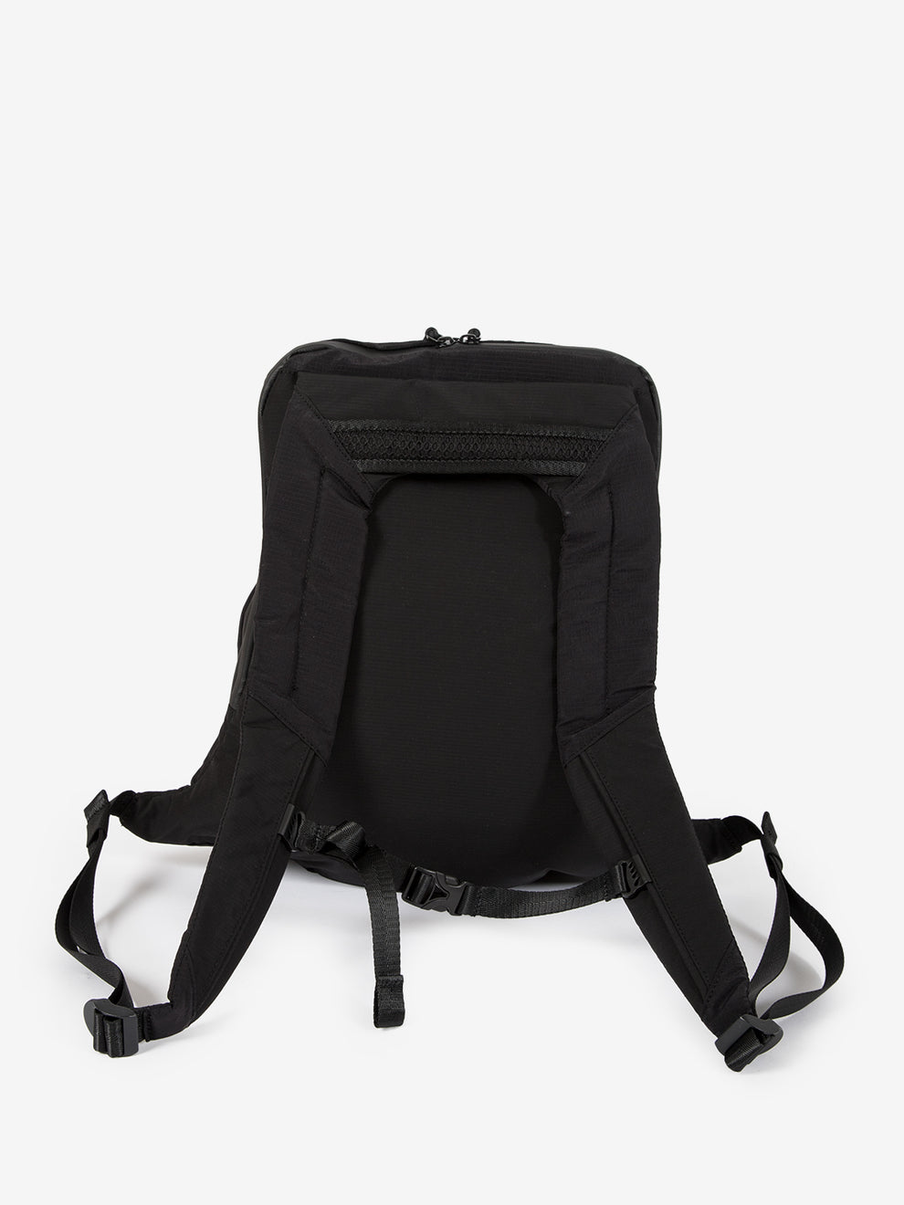Zaino slim in tessuto espandibile porta pc 15'' nero