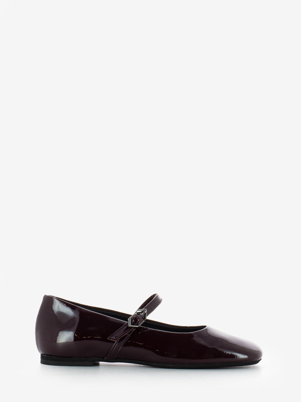 Baby ballerina with burgundy patent strap