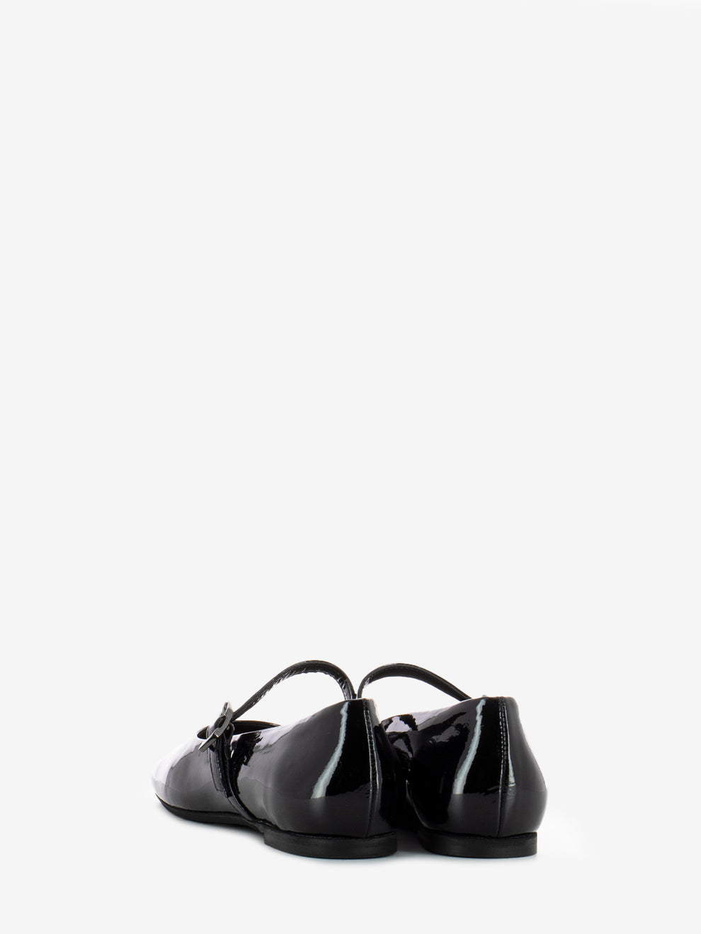 Baby ballerina with black patent strap