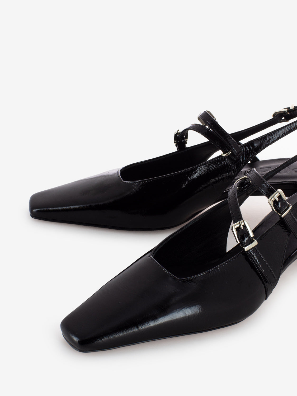 Slingback with black patent straps
