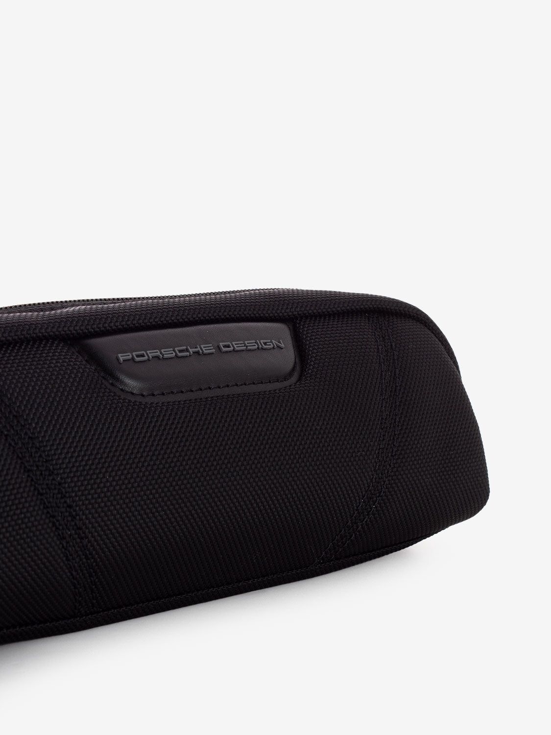 Pouch Roadster black