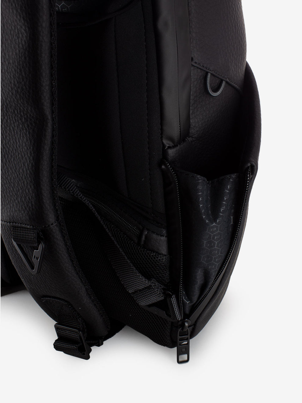 Urban Eco XS Zaino 13″ pelle riciclato nero