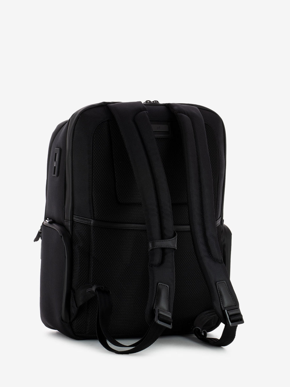Black 16'' Laptop Backpack