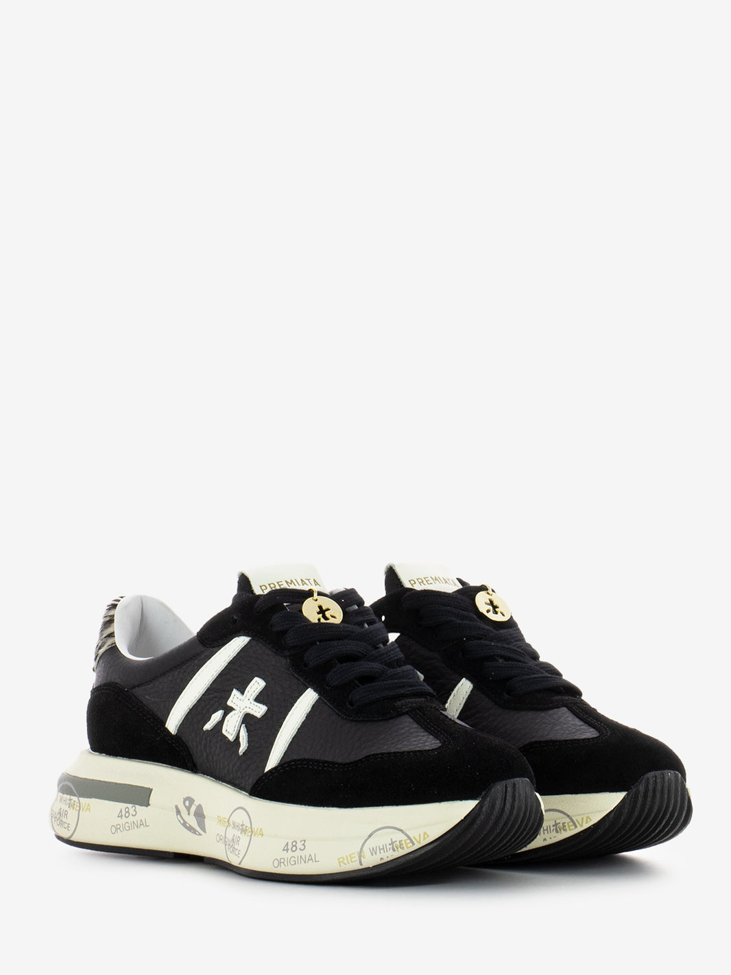 Sneakers Cassie black